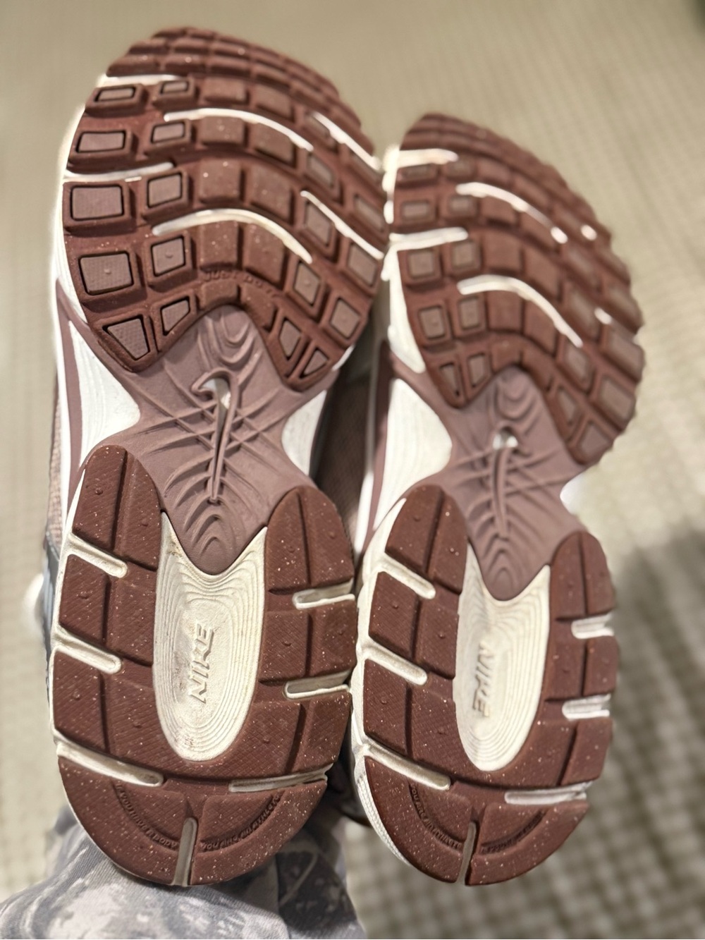 Nike V5 RNR - Picture 5 of 5